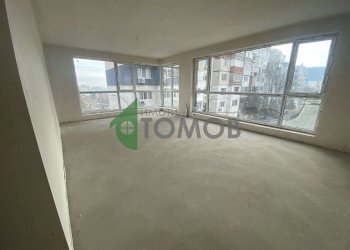 Three-room apartment Shumen (neighborhood Боян Българанов 2) - photo 1