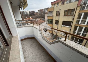 Тристаен Овчарски, Хасково - фото 1