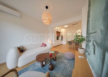 Three-room apartment Sofia (neighborhood Докторски паметник) - photo 1