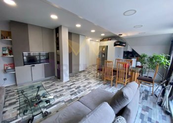 Two-room apartment Varna (neighborhood Център) - photo 1