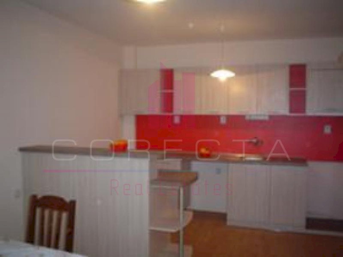 Two-room apartment Ruse (neighborhood Широк център) - photo 1