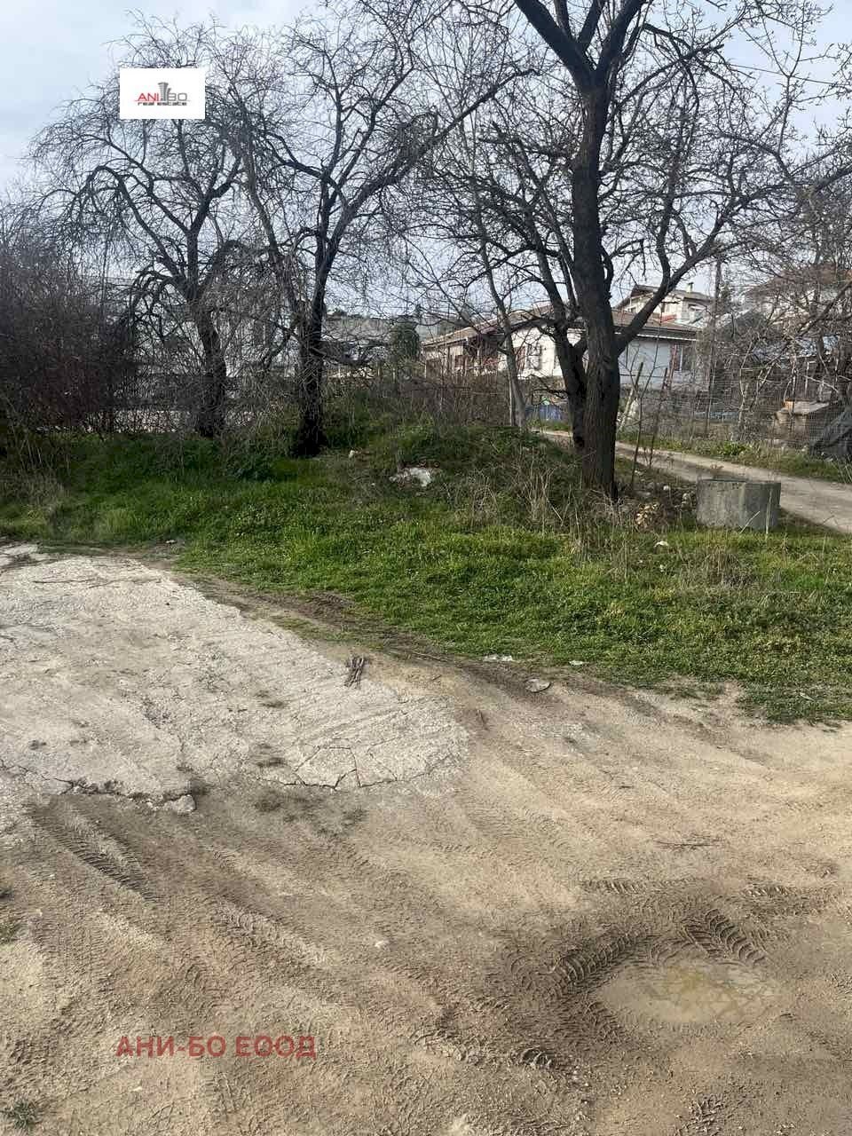 Земя за строеж Варна (квартал Изгрев) - фото 1