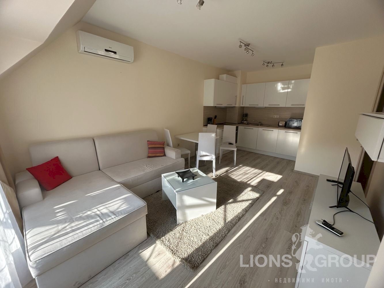 Two-room apartment Varna (neighborhood Аспарухово) - photo 1