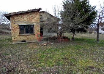 Independent house с. Ветрище, Shumen - photo 1