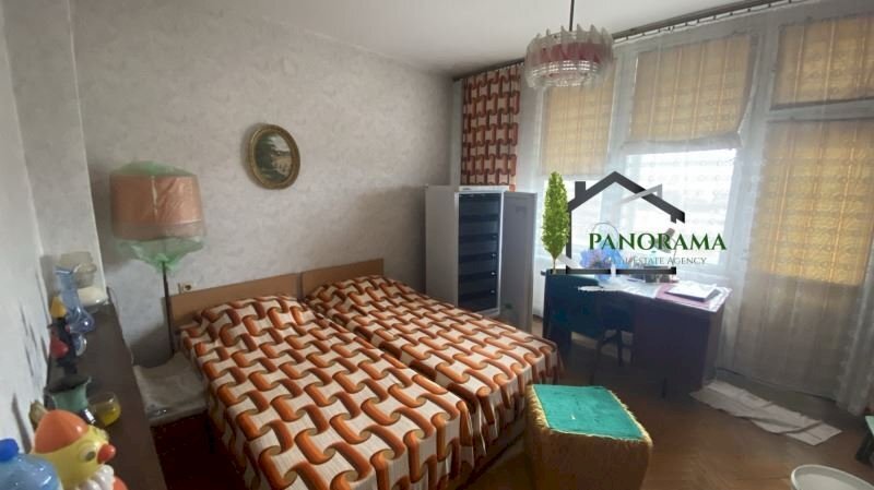 Apartment Shumen (neighborhood Добруджански) - photo 1