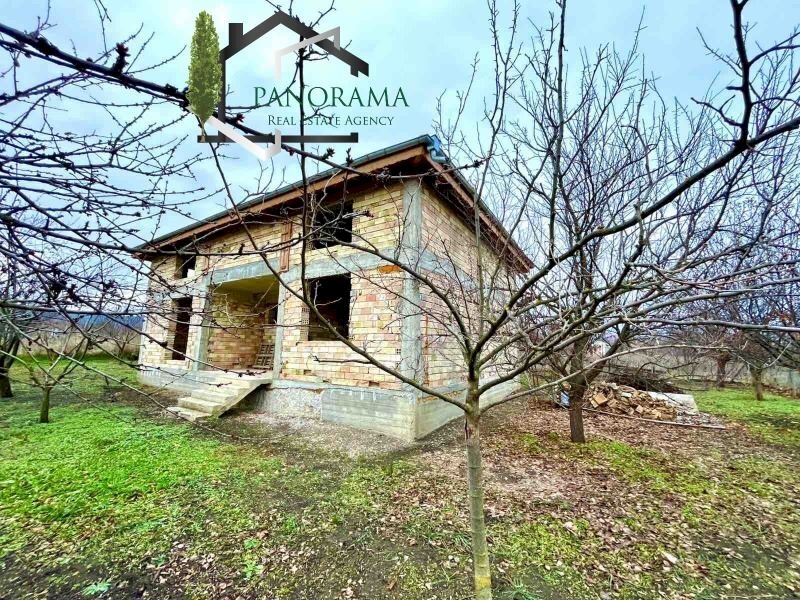 Casa indipendente Shumen (zona Пазара) - foto 1