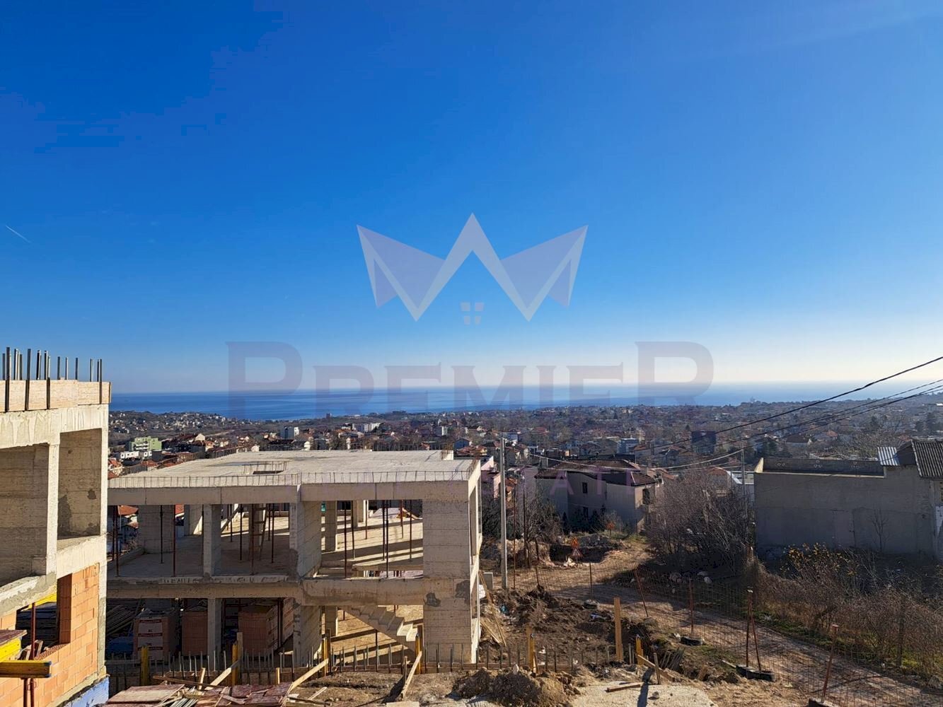 Independent house Varna (neighborhood Виница) - photo 1