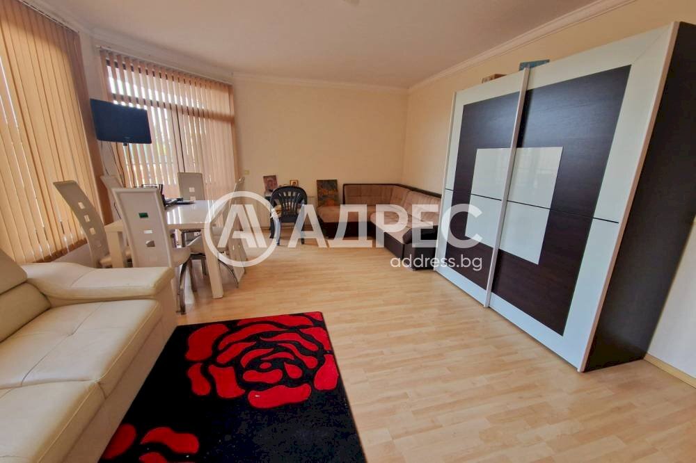 One-room apartment Saints Constantine and Helena resort (Druzhba), Varna - photo 1