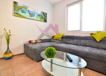 Quadrilocale Varna (zona Център) - foto 1