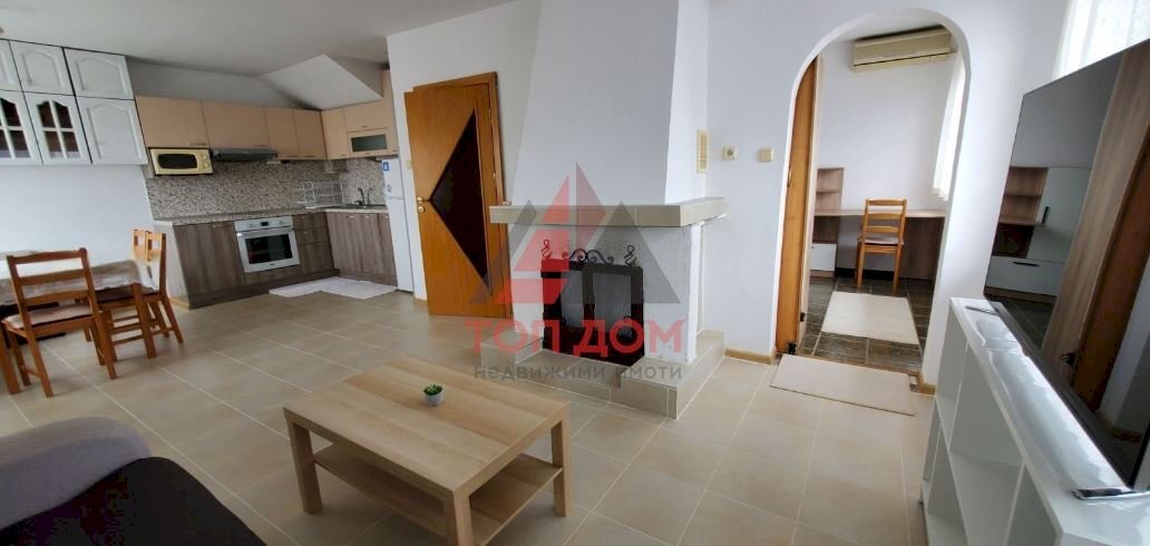 Three-room apartment Varna - photo 1