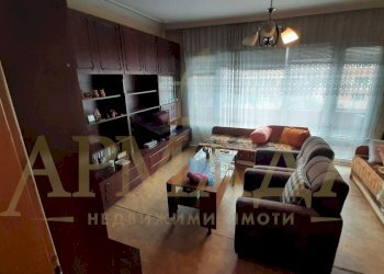 Trilocale Plovdiv (zona Изгрев) - foto 1
