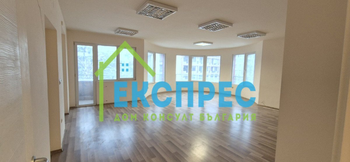 Ufficio Sofia (zona Белите брези) - foto 1