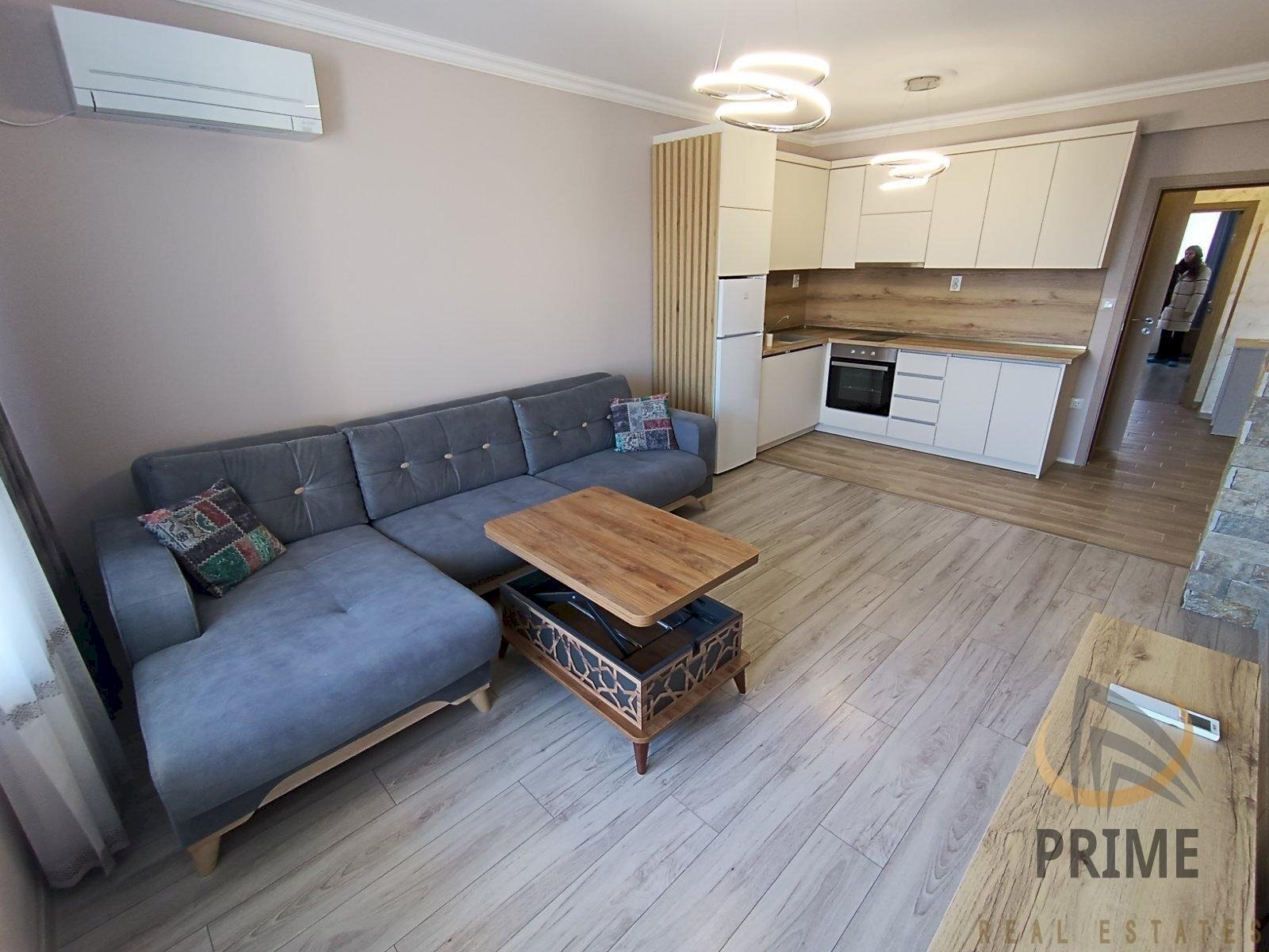 Apartment Burgas (neighborhood Славейков) - photo 1