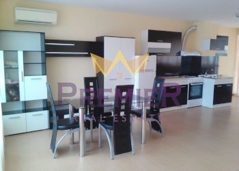 Three-room apartment Varna (neighborhood Център) - photo 1