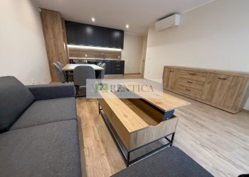 Three-room apartment Varna (neighborhood Център) - photo 1