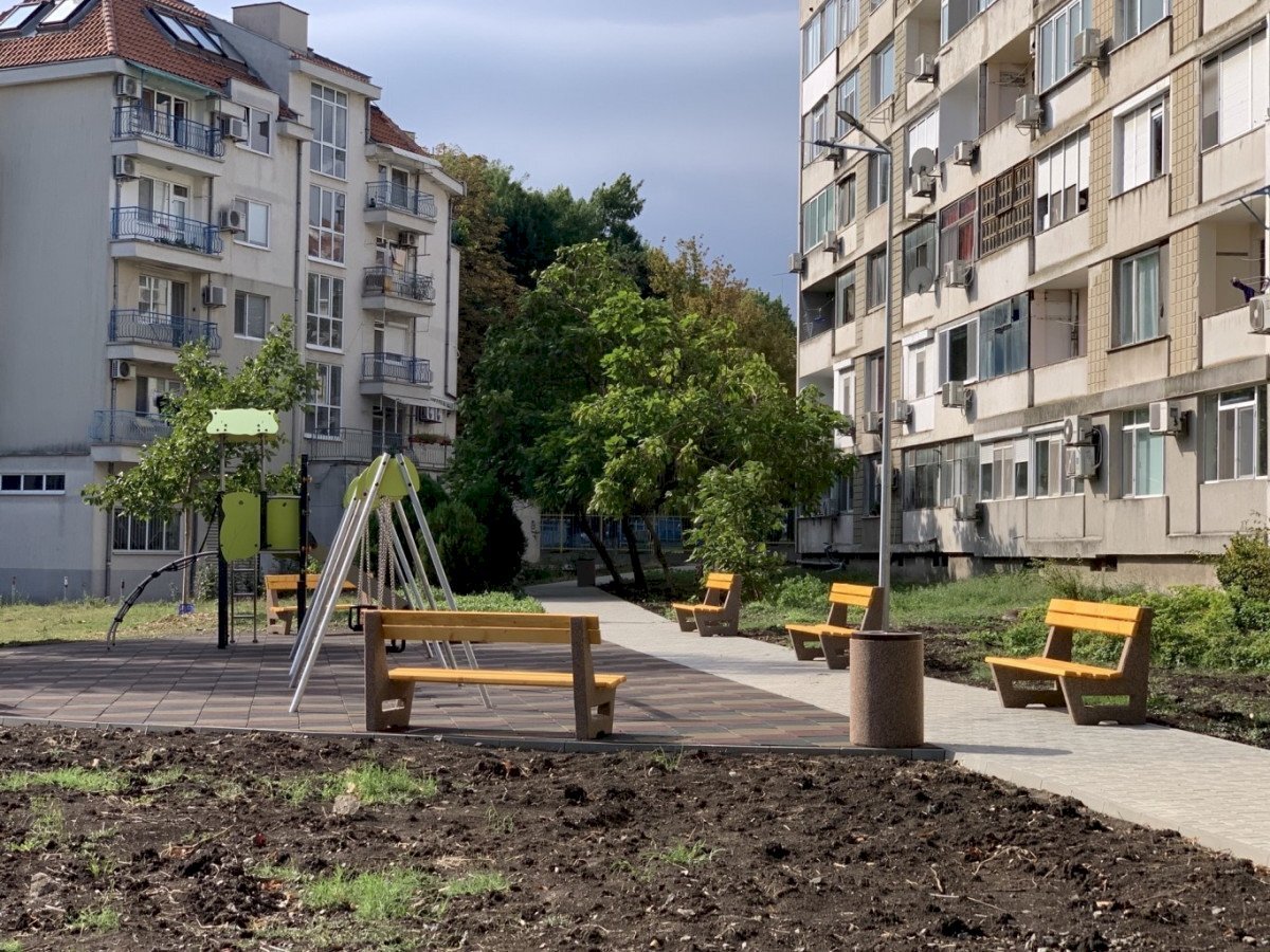 Quadrilocale Burgas (zona Лазур) - foto 1