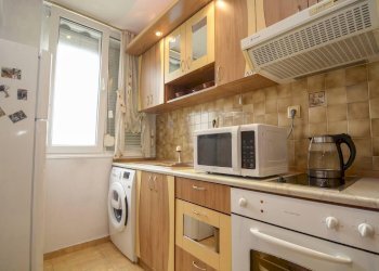 Two-room apartment Burgas (neighborhood Лазур) - photo 1