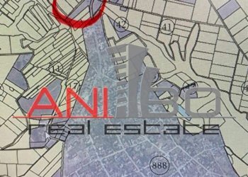 Building land Avren - photo 1