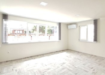 Office Shumen (neighborhood Център) - photo 1
