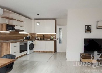 Two-room apartment Varna (neighborhood Център) - photo 1