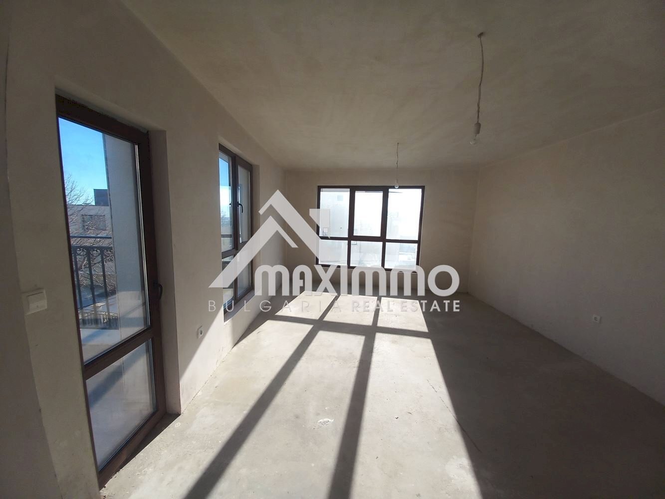 Three-room apartment Varna (neighborhood Бриз) - photo 1