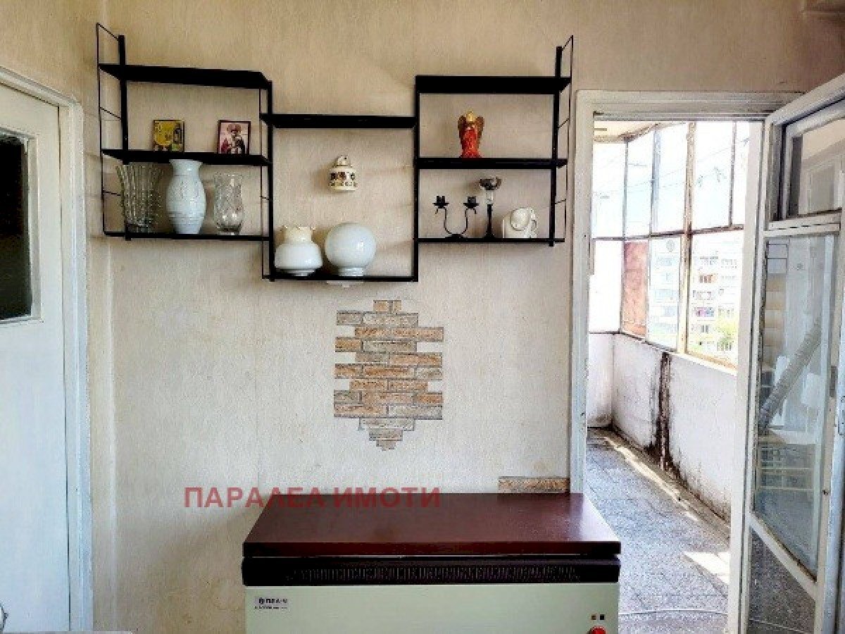 One-room apartment Plovdiv (neighborhood Христо Смирненски) - photo 1