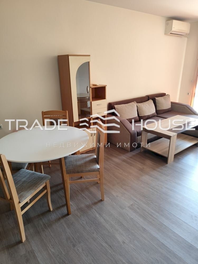 Two-room apartment Plovdiv (neighborhood Тракия) - photo 1