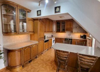 Three-room apartment Център, Sofia - photo 1