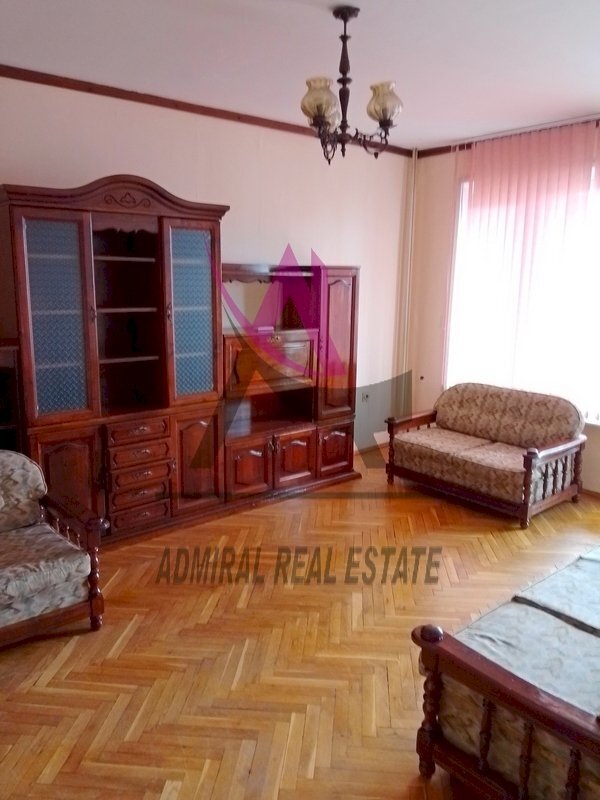 Quadrilocale Varna (zona Цветен квартал) - foto 1