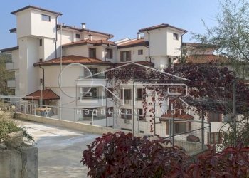 Two-room apartment Varna (neighborhood Виница) - photo 1