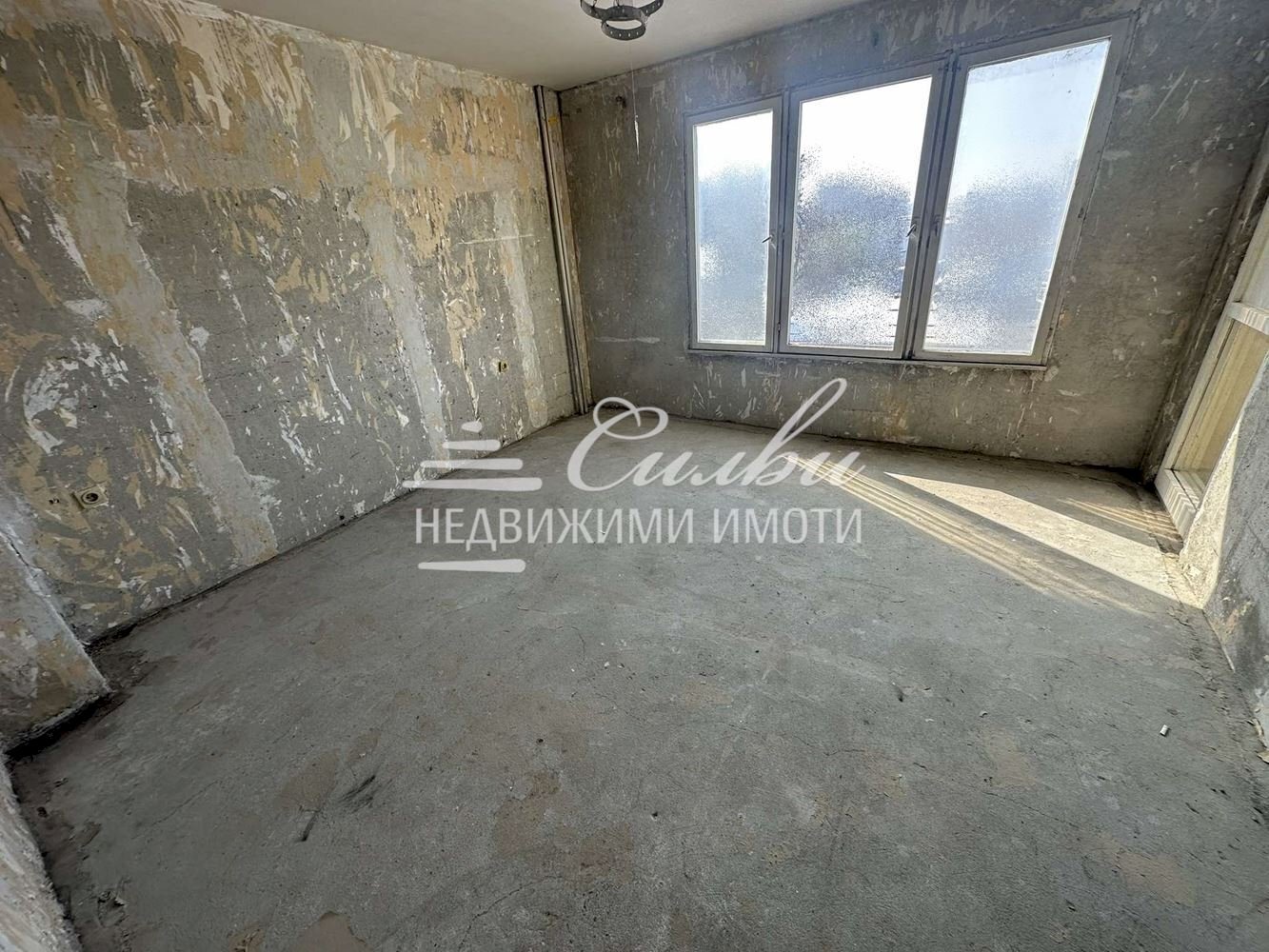 Monolocale Targovishte (zona Изток) - foto 1