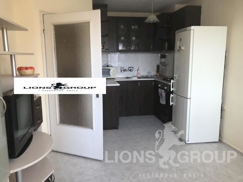 Two-room apartment Varna (neighborhood Център) - photo 1