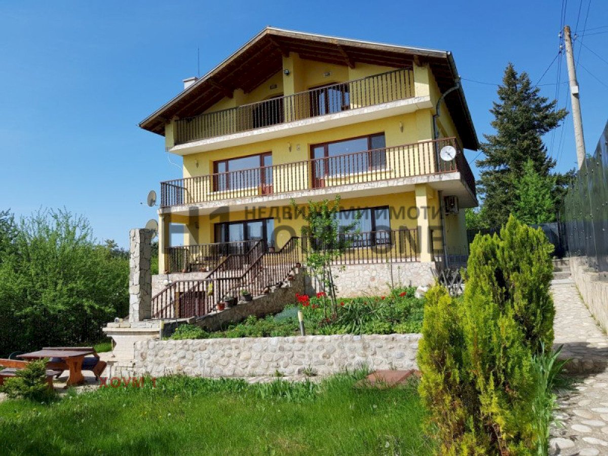 Independent house м-т Щъркелово Гнездо, Sofia - photo 1