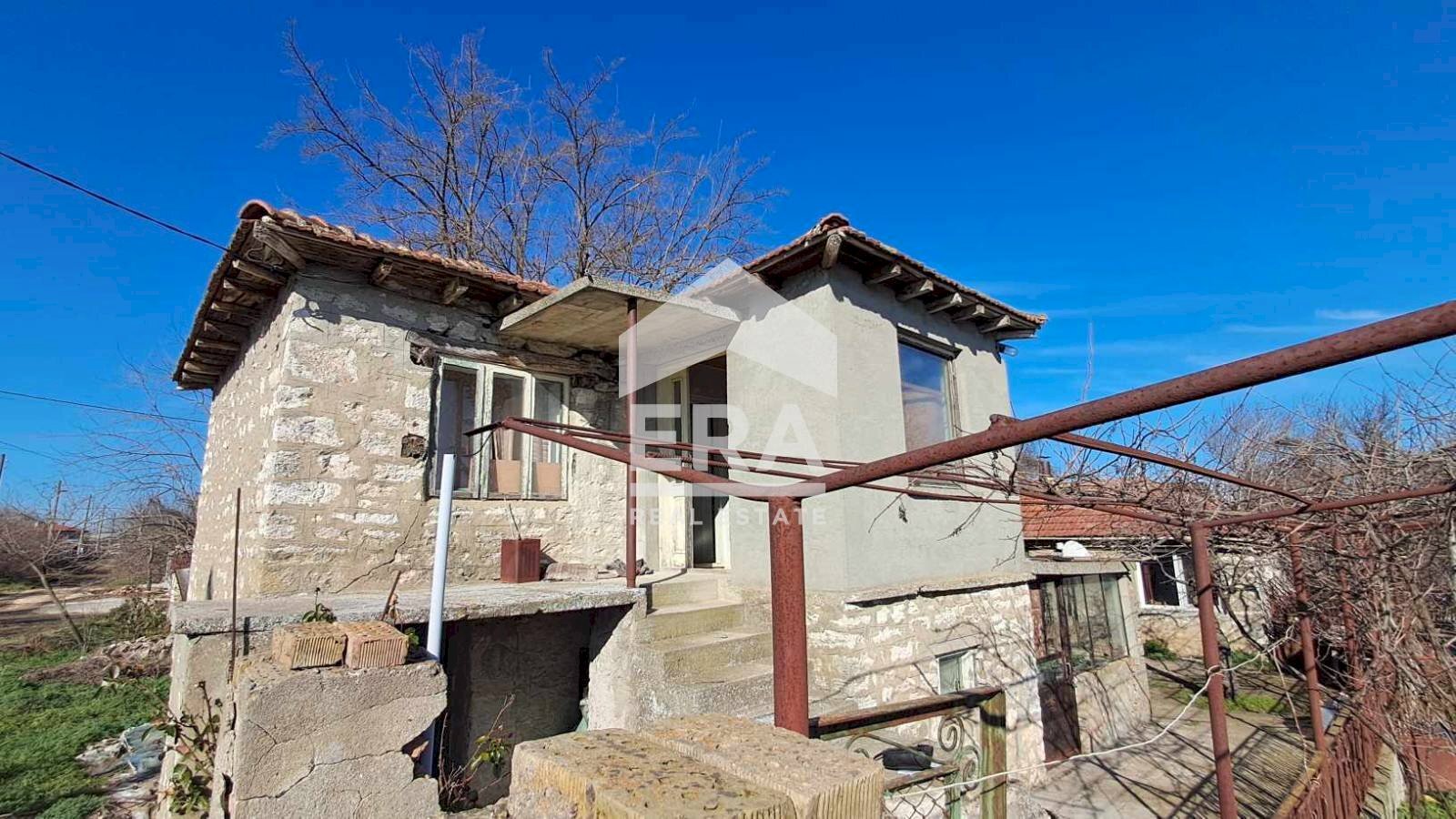 Villa Varna - foto 1