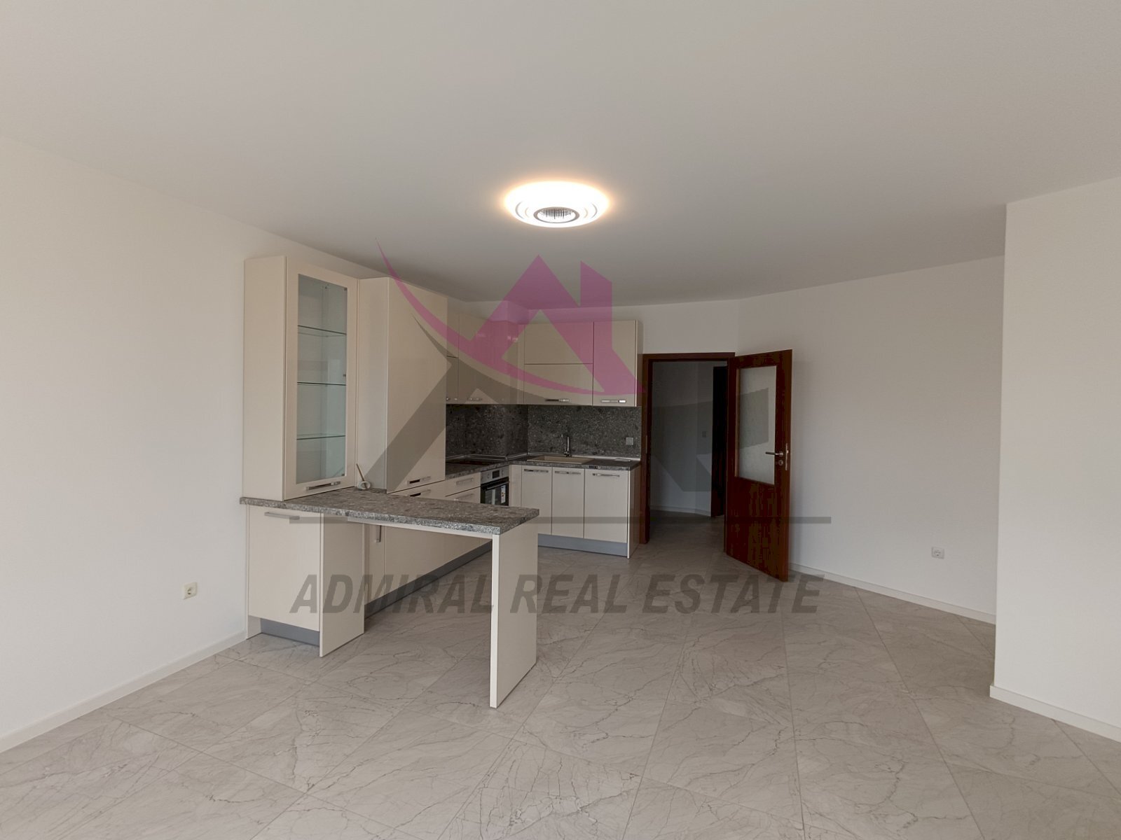 Three-room apartment ВАРНА, Varna (neighborhood м-т Горна Трака) - photo 1