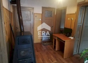 Four-room apartment Troyan - photo 3