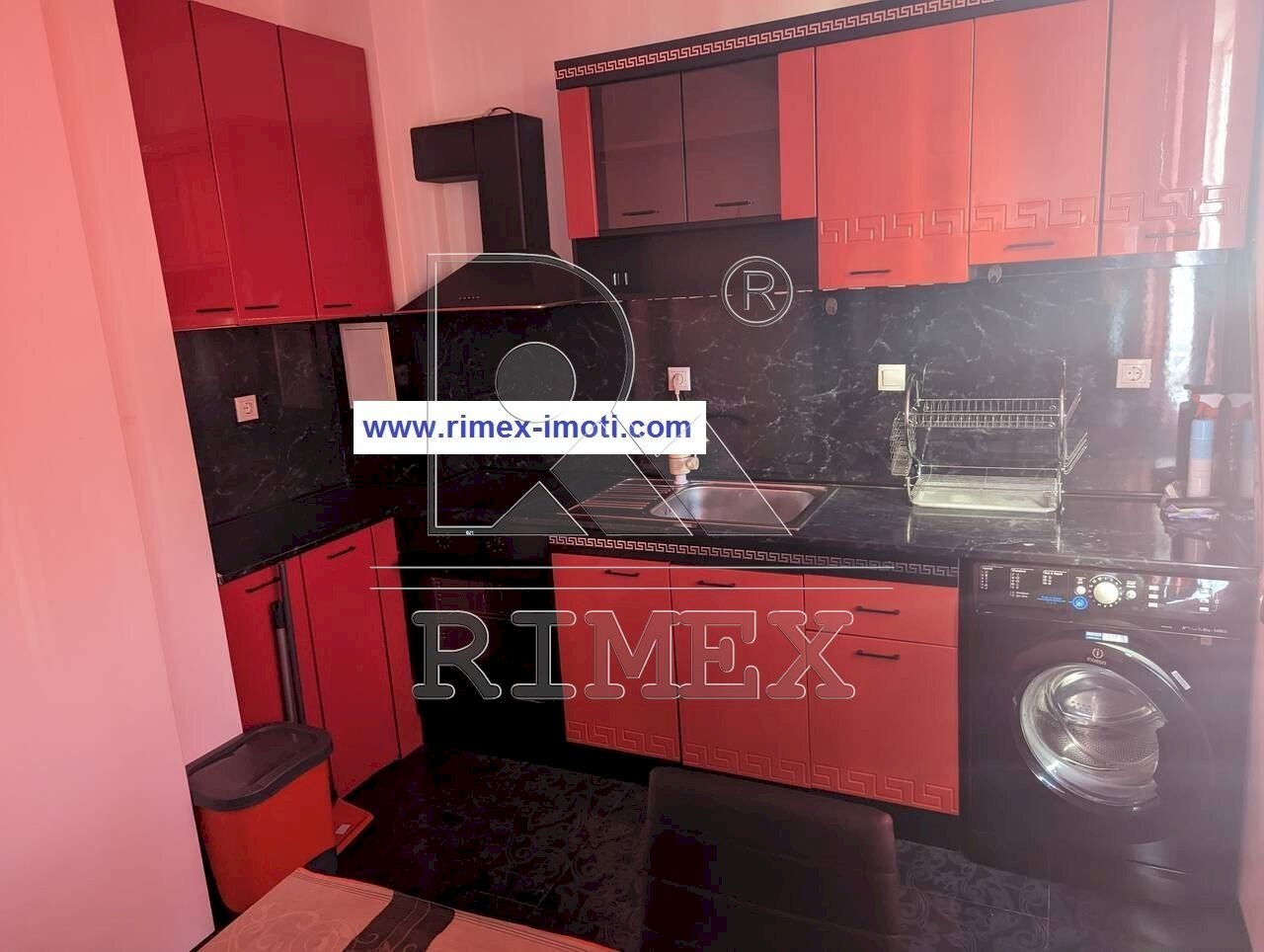 Two-room apartment Plovdiv (neighborhood Тракия) - photo 1