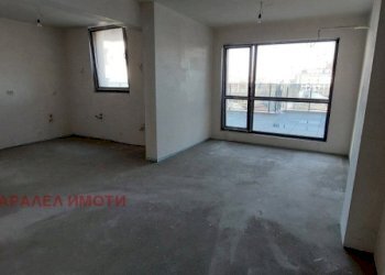 Four-room apartment Plovdiv (neighborhood Христо Смирненски) - photo 1