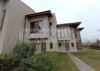Villa Dobrich - foto 1