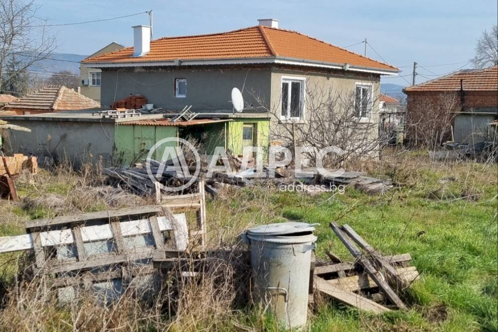 Самостоятелна къща Galabets village, Бургас - фото 1