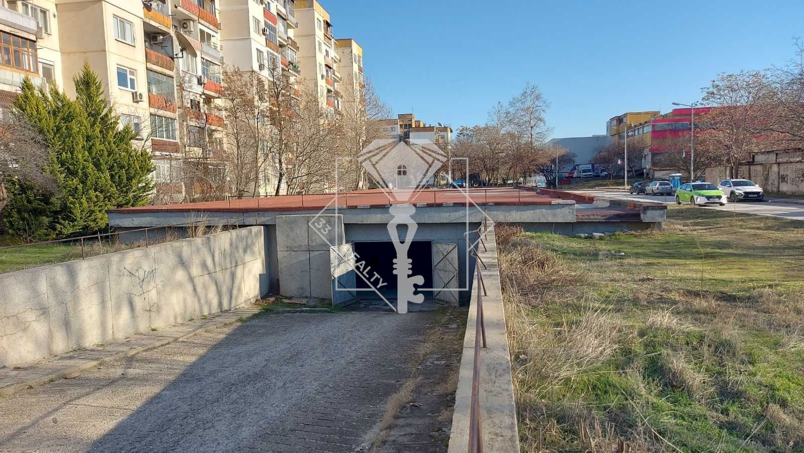 Posto Auto Plovdiv (zona Тракия) - foto 1