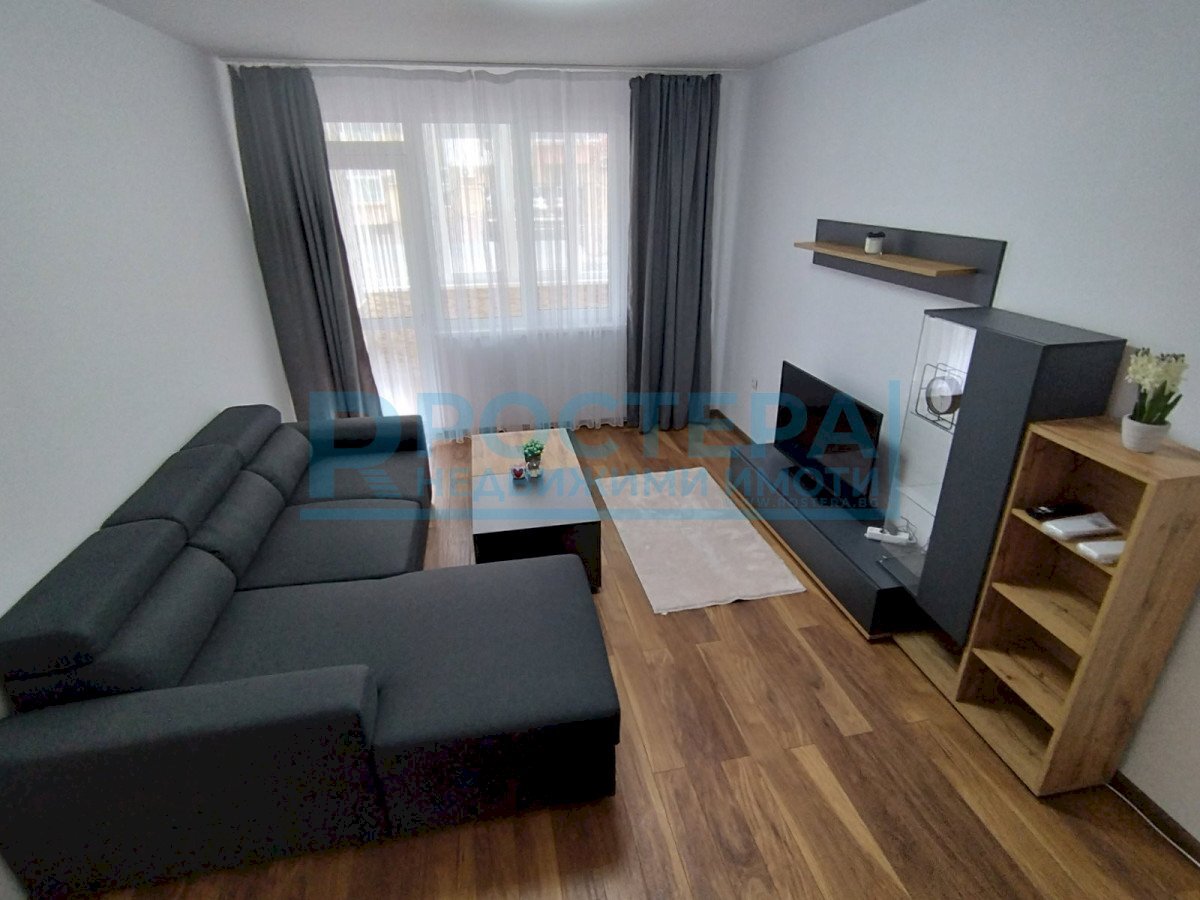 Three-room apartment Varna (neighborhood Спортна зала) - photo 1