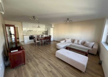 Three-room apartment Varna (neighborhood Център) - photo 1