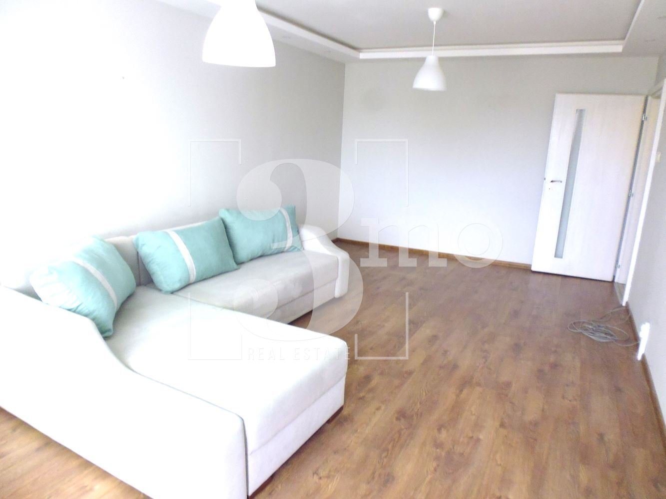 Two-room apartment Sofia (neighborhood Обеля 2) - photo 1