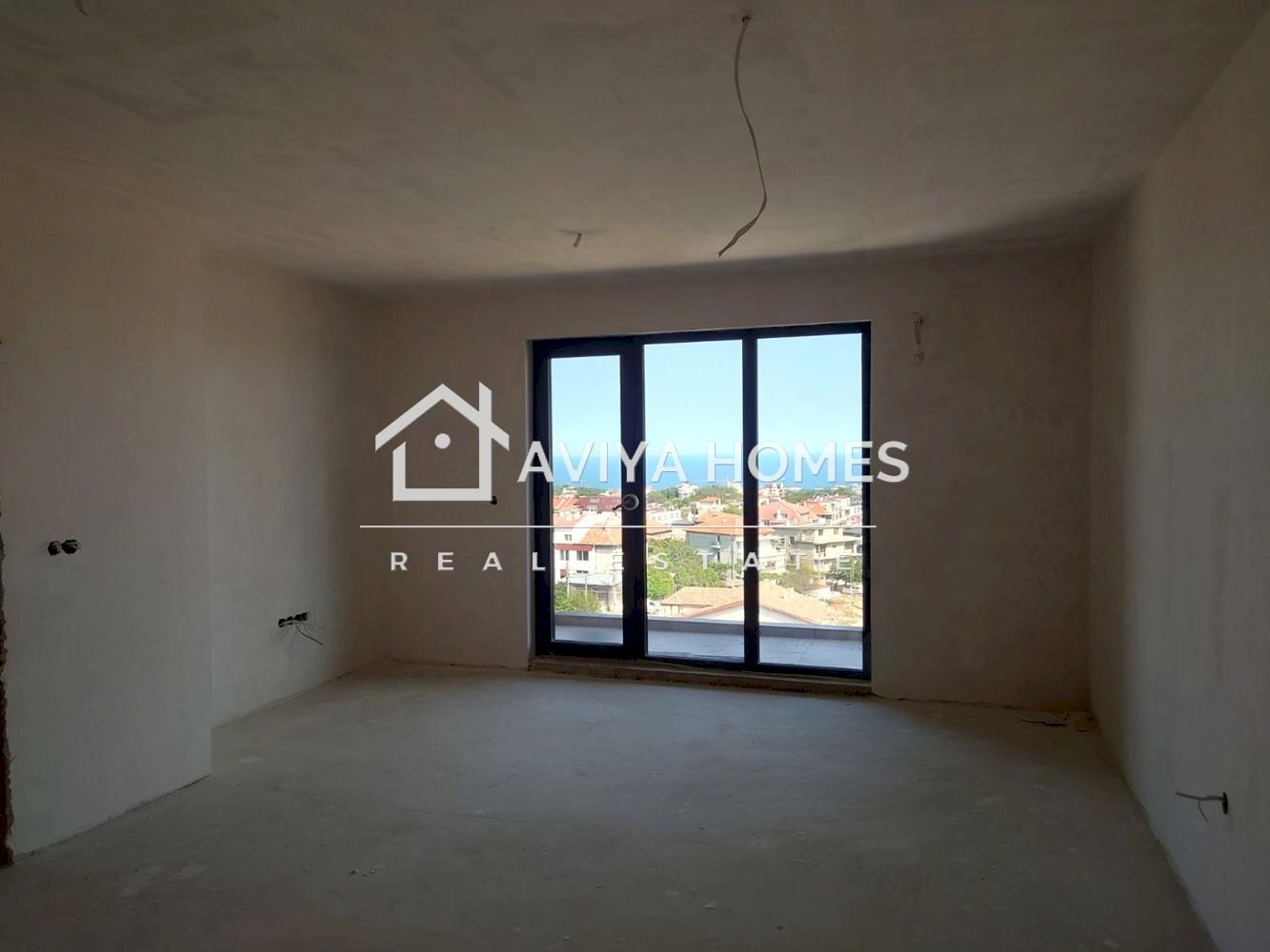 Three-room apartment Varna (neighborhood Виница) - photo 1