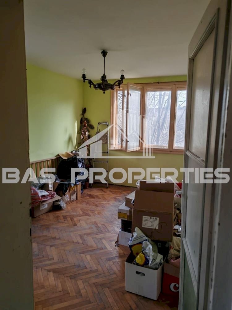 Three-room apartment Sofia (neighborhood Западен парк) - photo 1