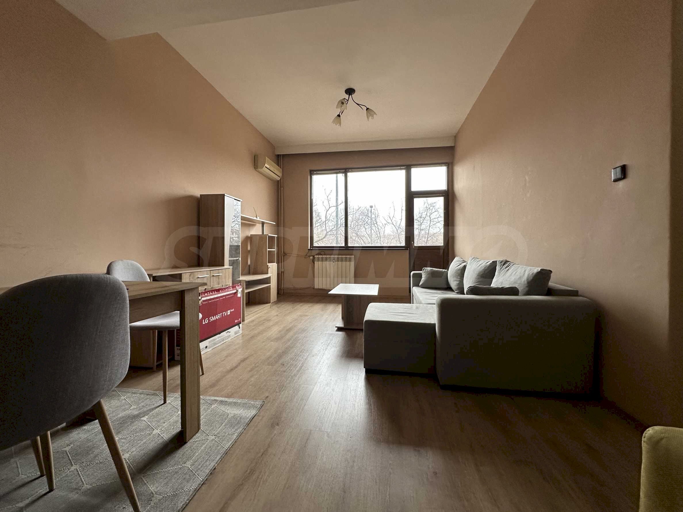 Three-room apartment Sofia - photo 1
