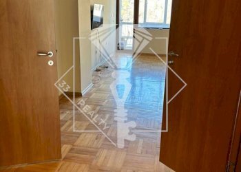 Three-room apartment Plovdiv (neighborhood Център) - photo 1