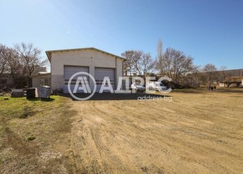 Commercial Premises Karnobat city, Burgas - photo 1