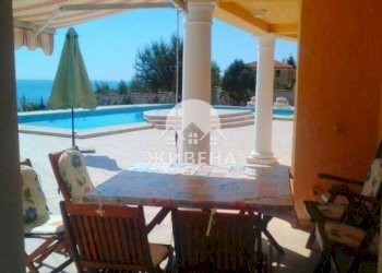 Independent house Varna - photo 1